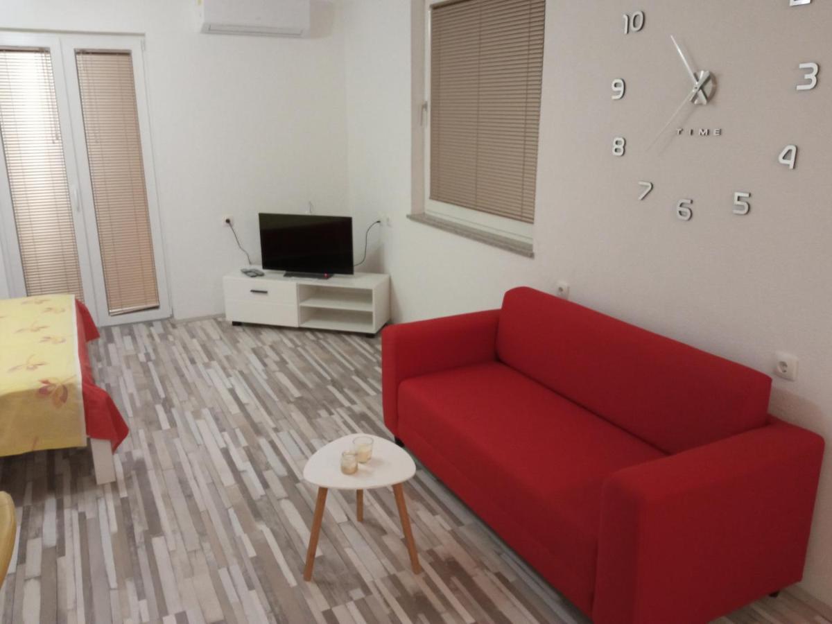 אימוטסקי Studio Apartman Matkovic מראה חיצוני תמונה