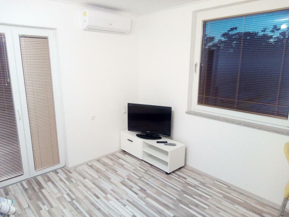 אימוטסקי Studio Apartman Matkovic מראה חיצוני תמונה