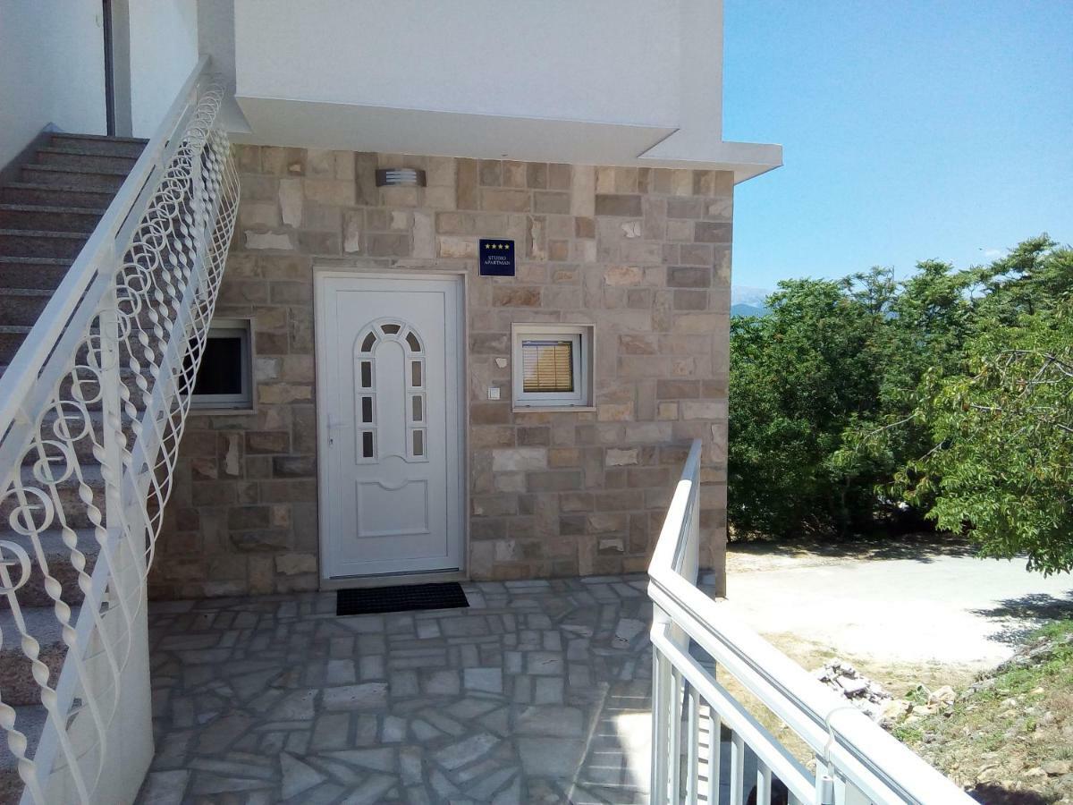 אימוטסקי Studio Apartman Matkovic מראה חיצוני תמונה